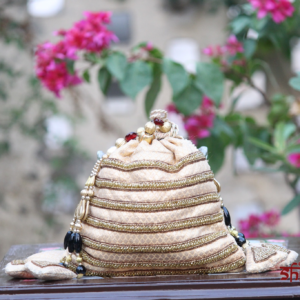 Heer Kanak Gold Potli with Elegant Embellished Layers (Designer Ethnic Clutch)